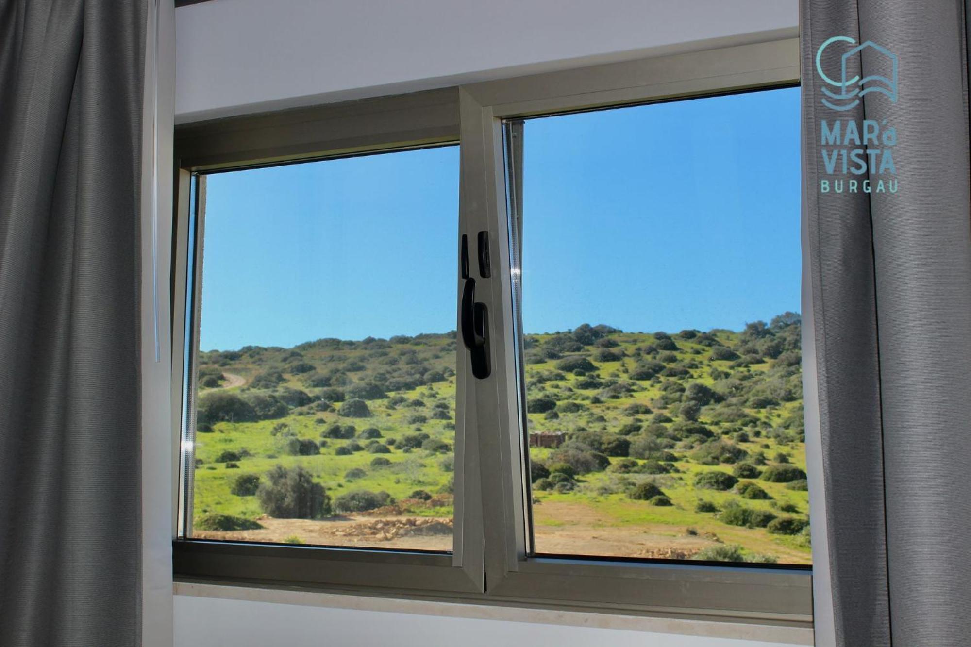 Mar A Vista Burgau Apartment Bagian luar foto